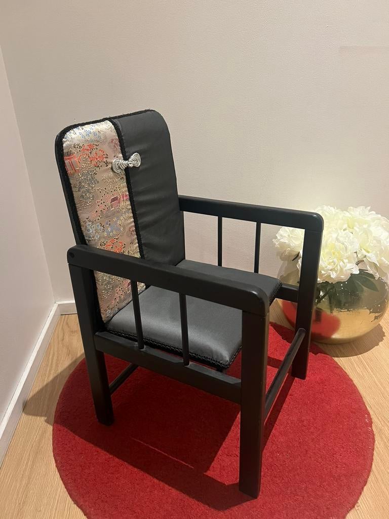 Chaise pour enfant de style chinoiserie., Enlèvement, Comme neuf