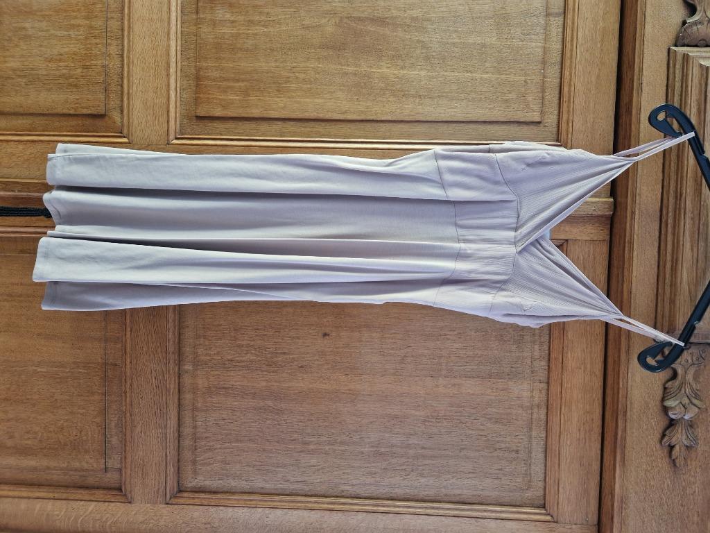ROBE SOIRÉE, SORT, Taille 38/40 (M), Enlèvement ou Envoi, Beige