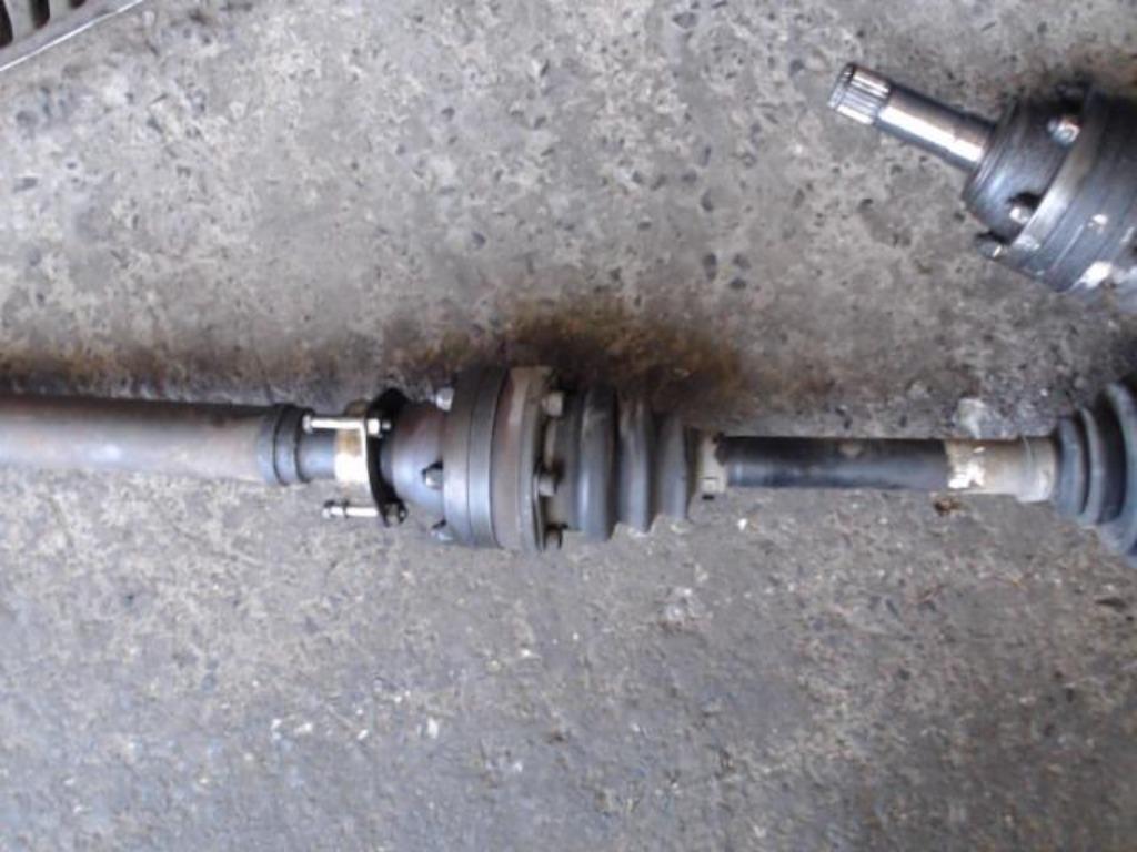 Cardan droit Alfa Romeo 147 Phase 2 1.6i105 77Kw LP/13895, Ophalen of Verzenden, Gebruikt, Alfa Romeo
