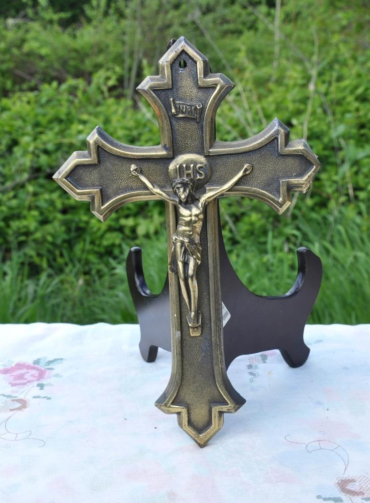 crucifix en laiton extremité fleur de lys, Ophalen of Verzenden
