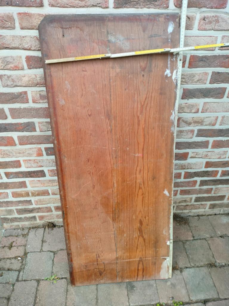 Onderdelen antieke kast den of olm deel 2 foto's +  3stangen, Ophalen