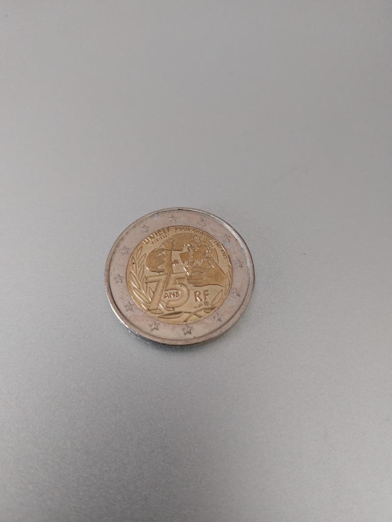2 euro herdenkingsmunt Frankrijk 75 jaar Unicef, Postzegels en Munten, Ophalen of Verzenden, Frankrijk, 2 euro