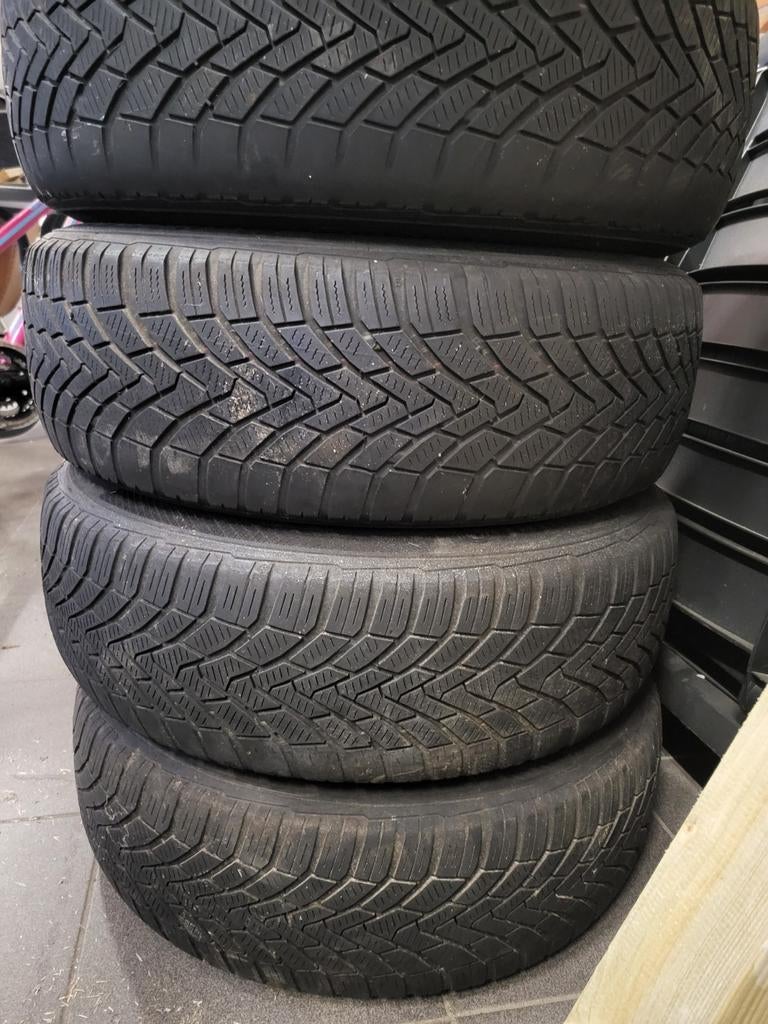 4 staale velgen met winter banden, Auto-onderdelen, Ophalen, Band(en)