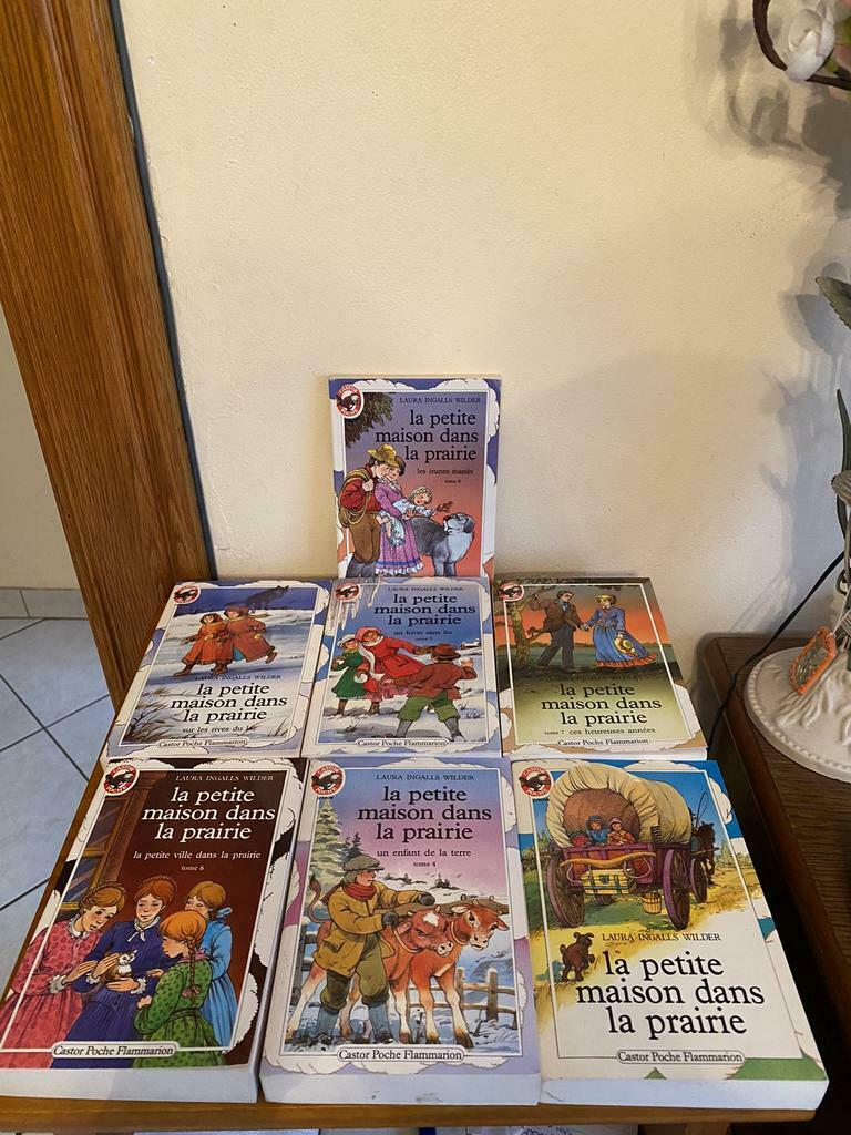 Oude set boeken uit het huisje op de weide, Zo goed als nieuw