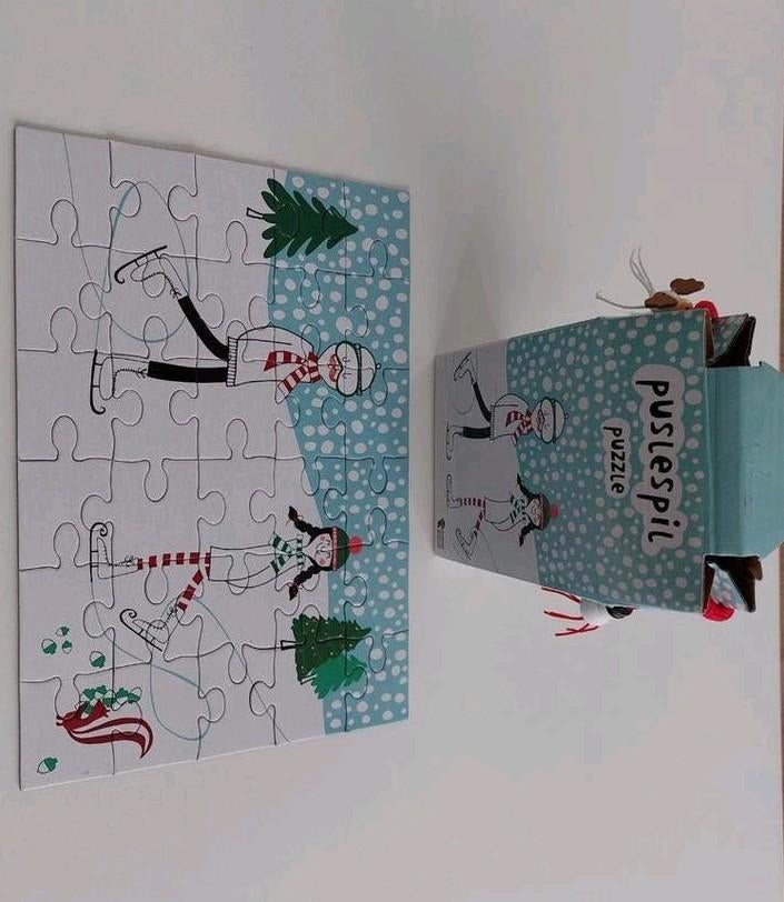 KERSTPUZZEL 30 STUKS, Ophalen of Verzenden, Gebruikt