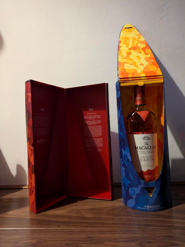 Macallan Night on earth 2022, Collections, Vins, Comme neuf, Pleine, Enlèvement ou Envoi