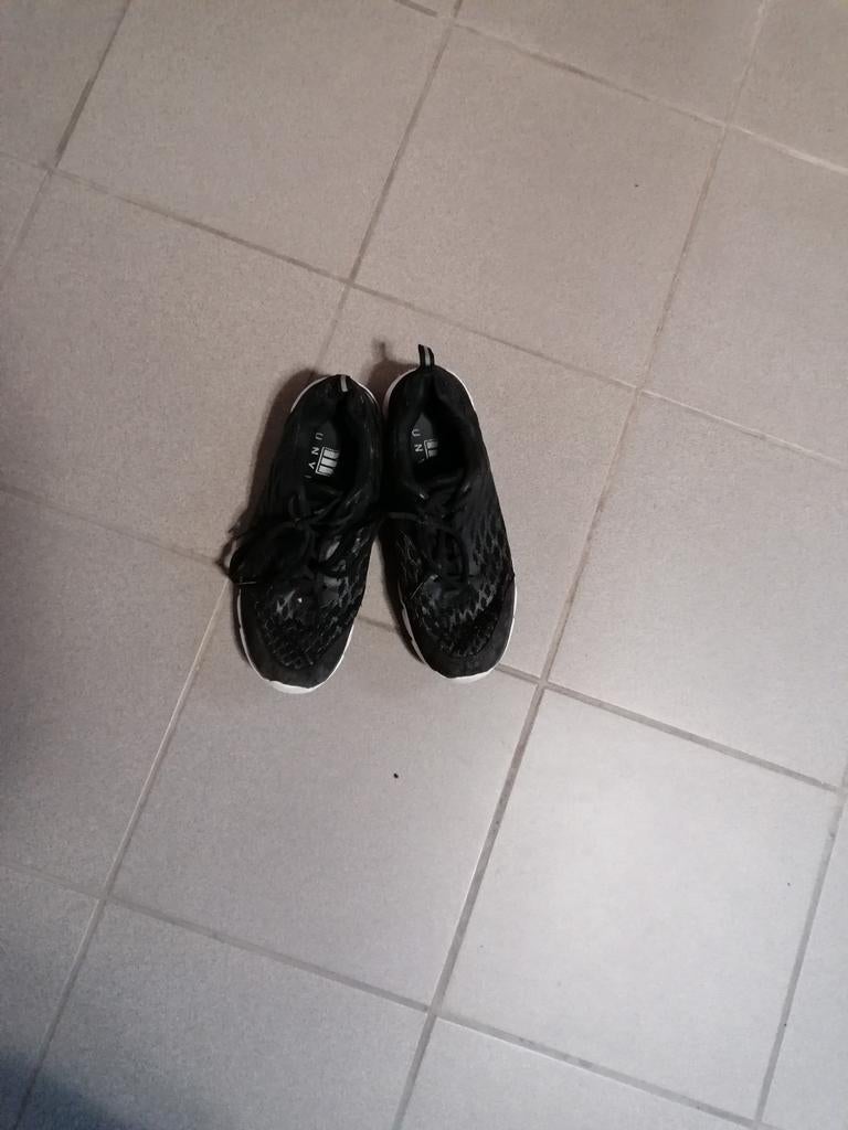 Loopschoenen maatje 42, Kleding | Heren, Ophalen of Verzenden, Zo goed als nieuw