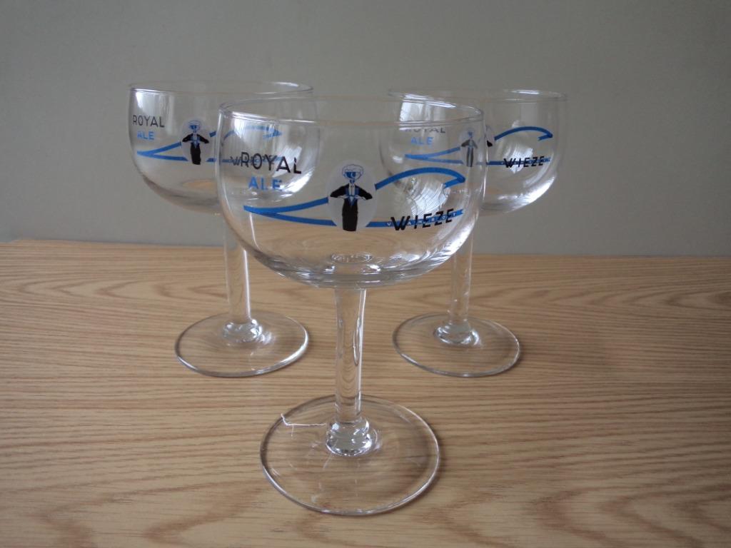 Bierglas Royal Ale Wieze, Van Roy brouwerij, Ophalen, Zo goed als nieuw, Bierglas