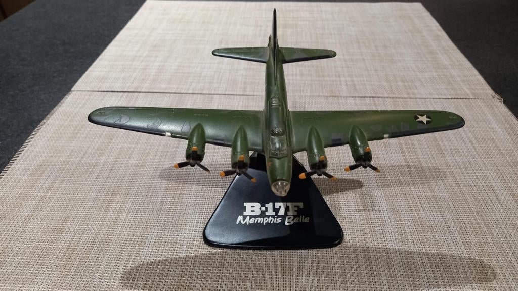Bombardier B17F, Ophalen of Verzenden