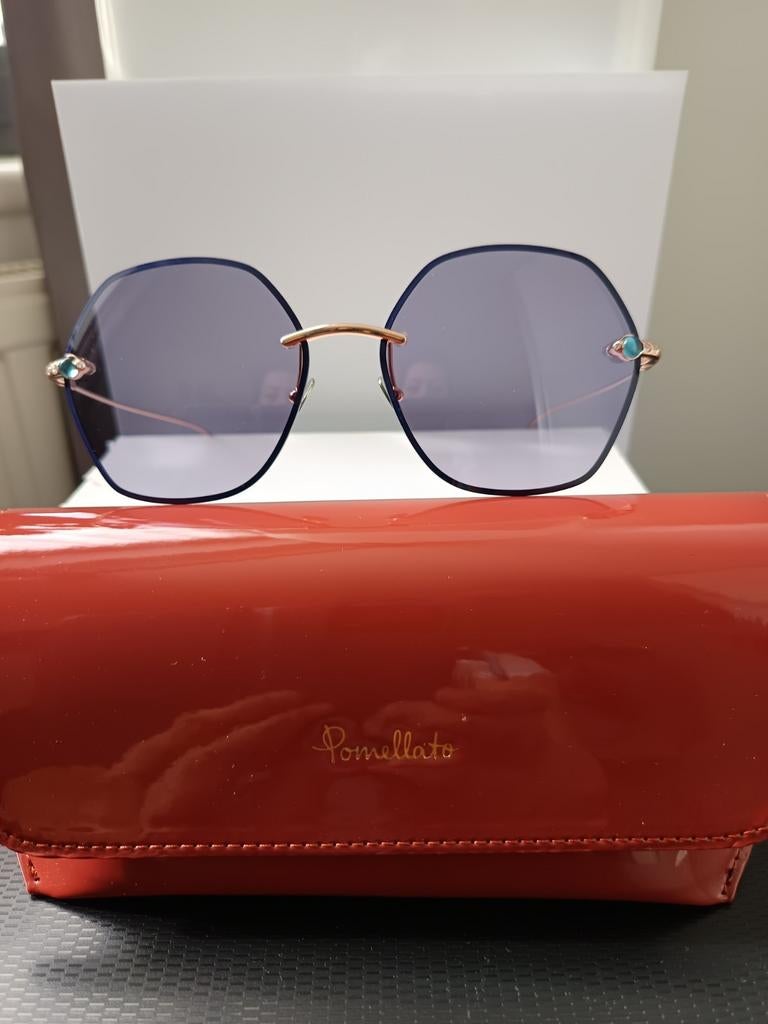 POMELLATO sunglass, Handtassen en Accessoires, Ophalen of Verzenden, Zo goed als nieuw
