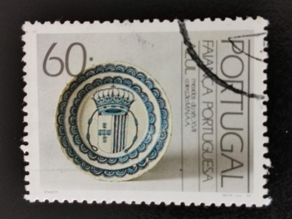 Portugal 1990 - faïence ancienne - assiette avec blason, Enlèvement ou Envoi, Portugal, Affranchi