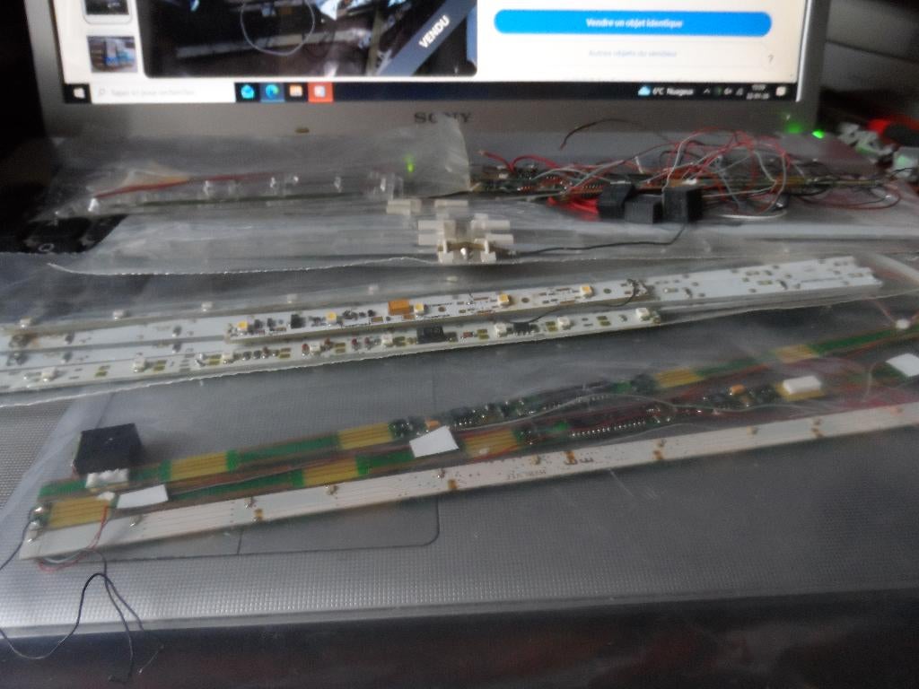 RESEAU ferroviaire - Matériel d'éclairage HO diverses marque, Hobby & Loisirs créatifs, Trains miniatures | HO, Autres marques