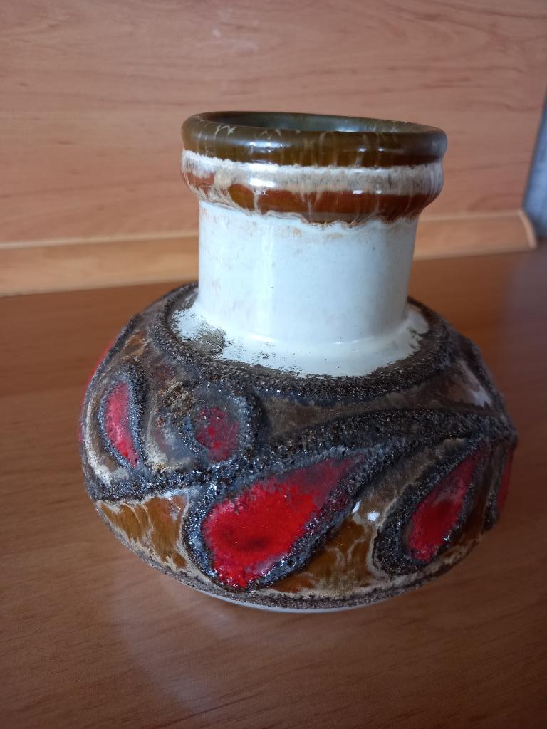 strehla lava vaasje 1420, Enlèvement