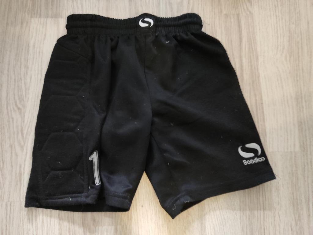 Voetbalshort keeper - maat 134-140 cm, Sport en Fitness, Maat XS of kleiner, Ophalen, Gebruikt, Broek