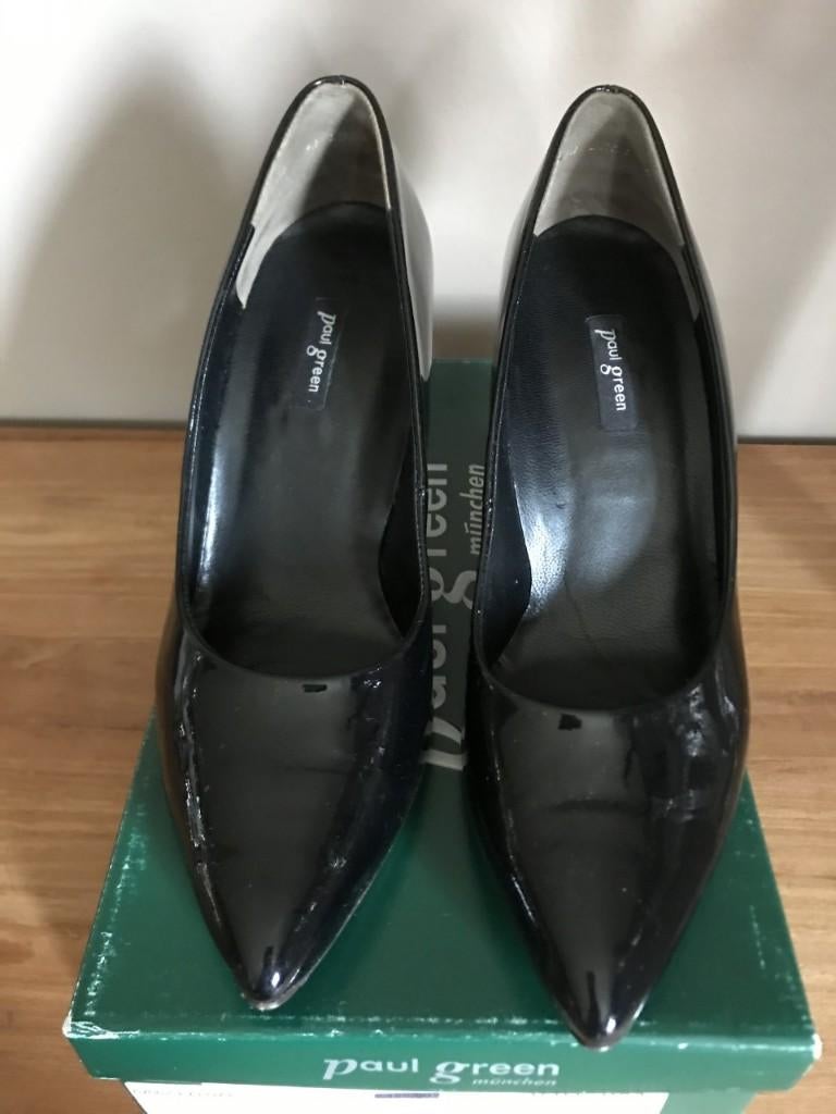 Zwarte gelakte pumps van Paul Green, maat 39, Kleding | Dames, Schoenen, Pumps, Zwart, Ophalen of Verzenden, Zo goed als nieuw