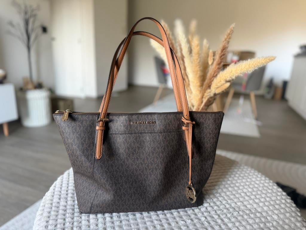 Michael Kors shopping bag, Handtassen en Accessoires, Tassen | Damestassen, Ophalen, Zo goed als nieuw, Bruin, Shopper