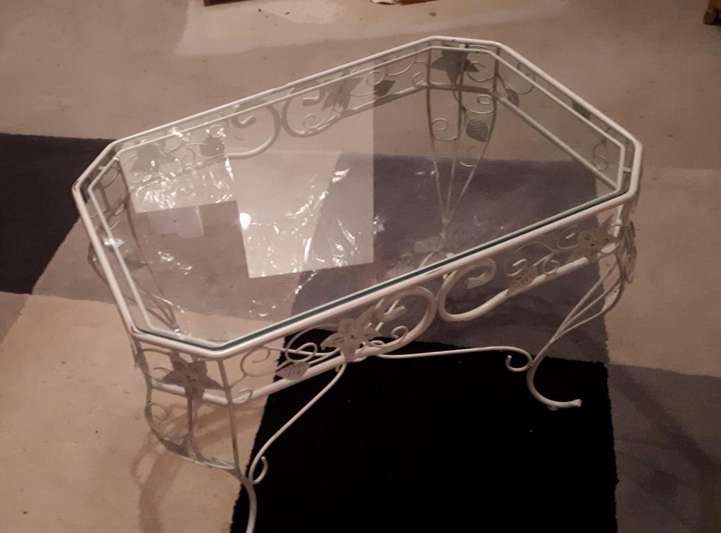 Bijzettafeltje Zara home, Ophalen, Zo goed als nieuw