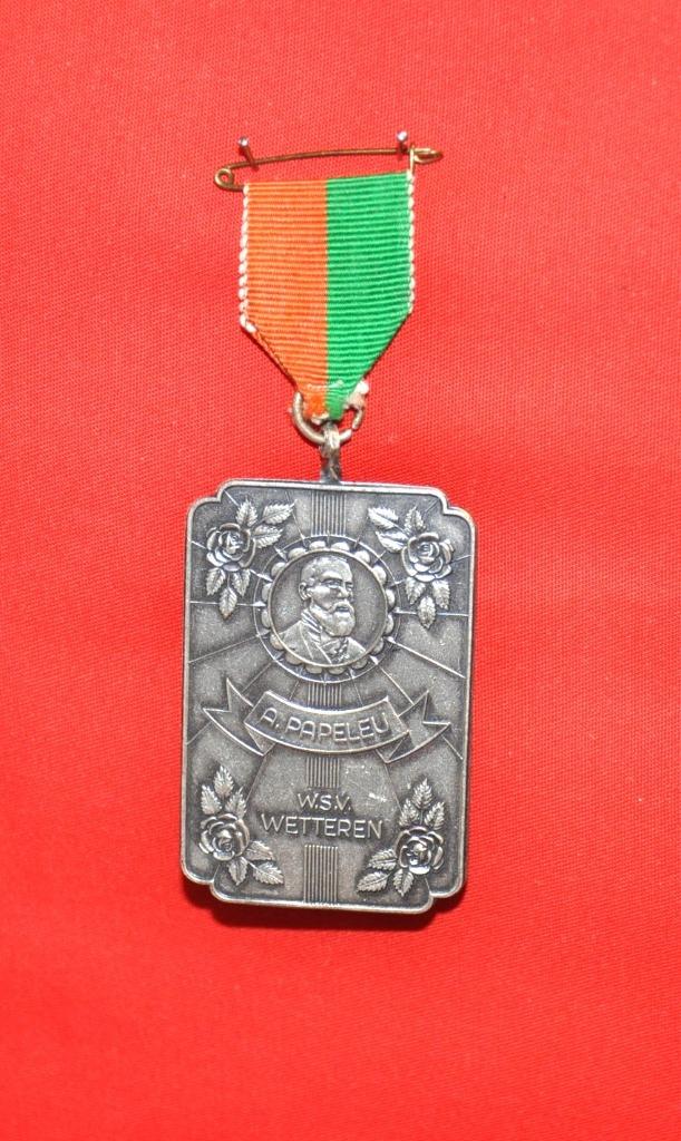 medaille de marche A.pappeleu  w.s.v. werreren(10), Collections, Objets militaires | Général, Enlèvement ou Envoi, Autres, Ruban, Médaille ou Ailes