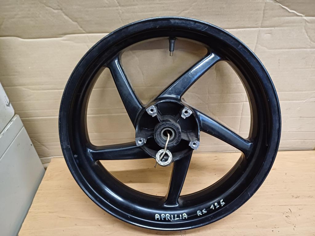 aprilia rs 125 model '99-'05 achterwiel velg, Ophalen of Verzenden, Gebruikt