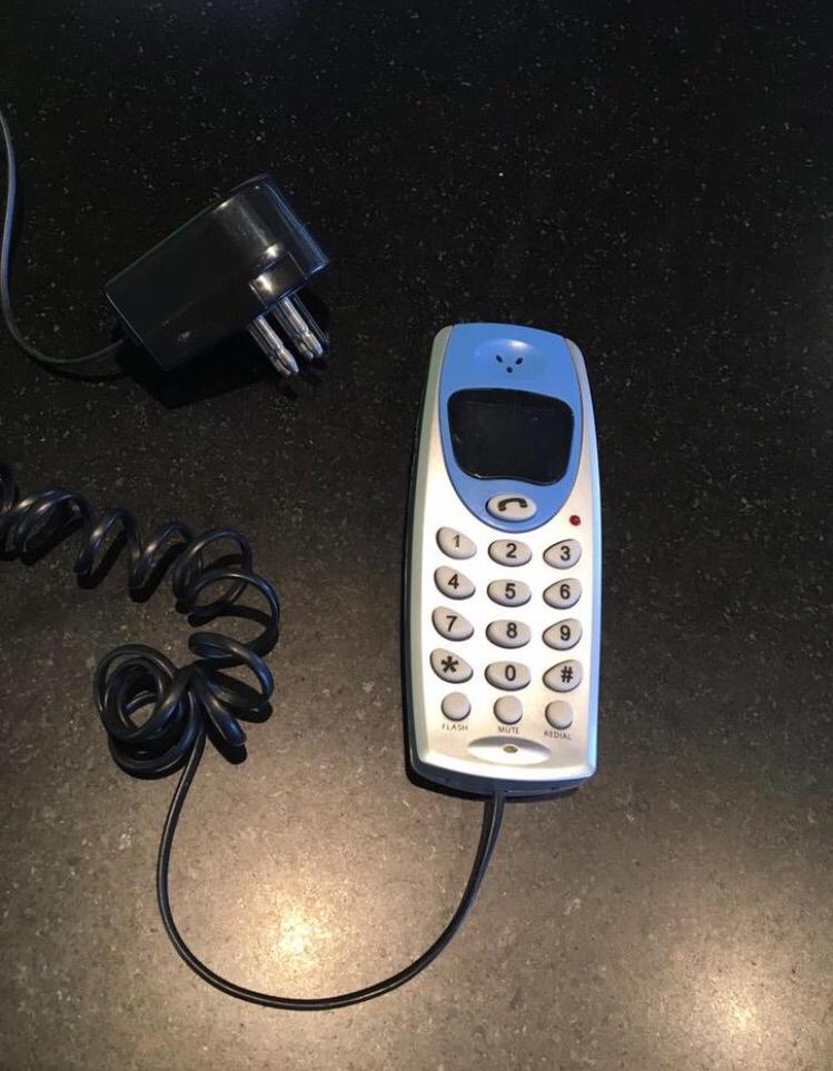 Téléphone fixe avec fil, look téléphone portable, Télécoms, Enlèvement ou Envoi, Comme neuf