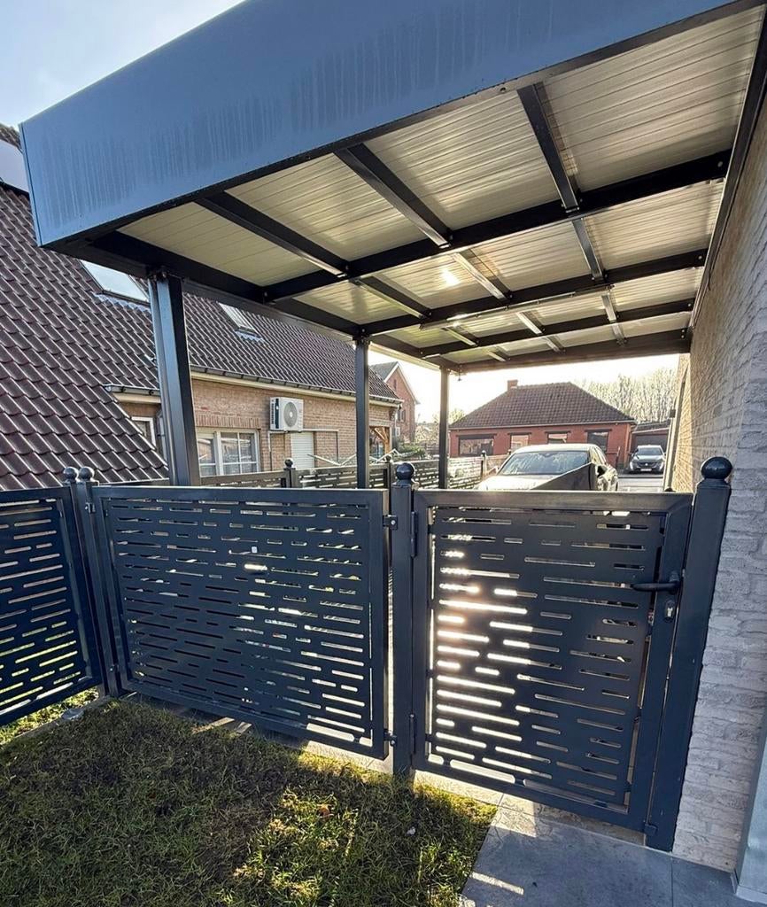Metalen omheining te koop – Antraciet – 3 meter incl. deur, Ophalen of Verzenden, Zo goed als nieuw