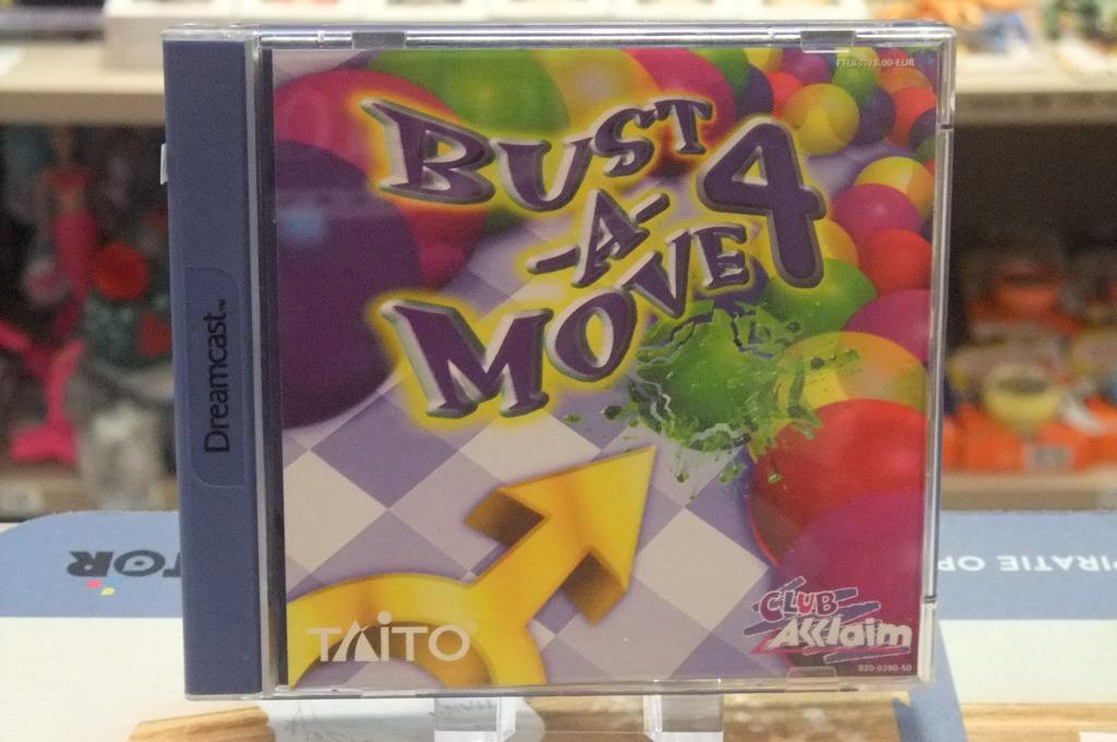 Bust a move 4 dreamcast, Enlèvement ou Envoi, 2 joueurs, À partir de 12 ans, Saturn ou Dreamcast