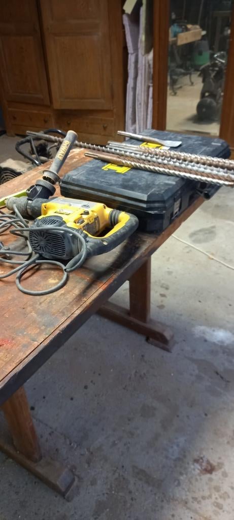Marteau burineur  foreuse dewalt d25602, Enlèvement, Comme neuf