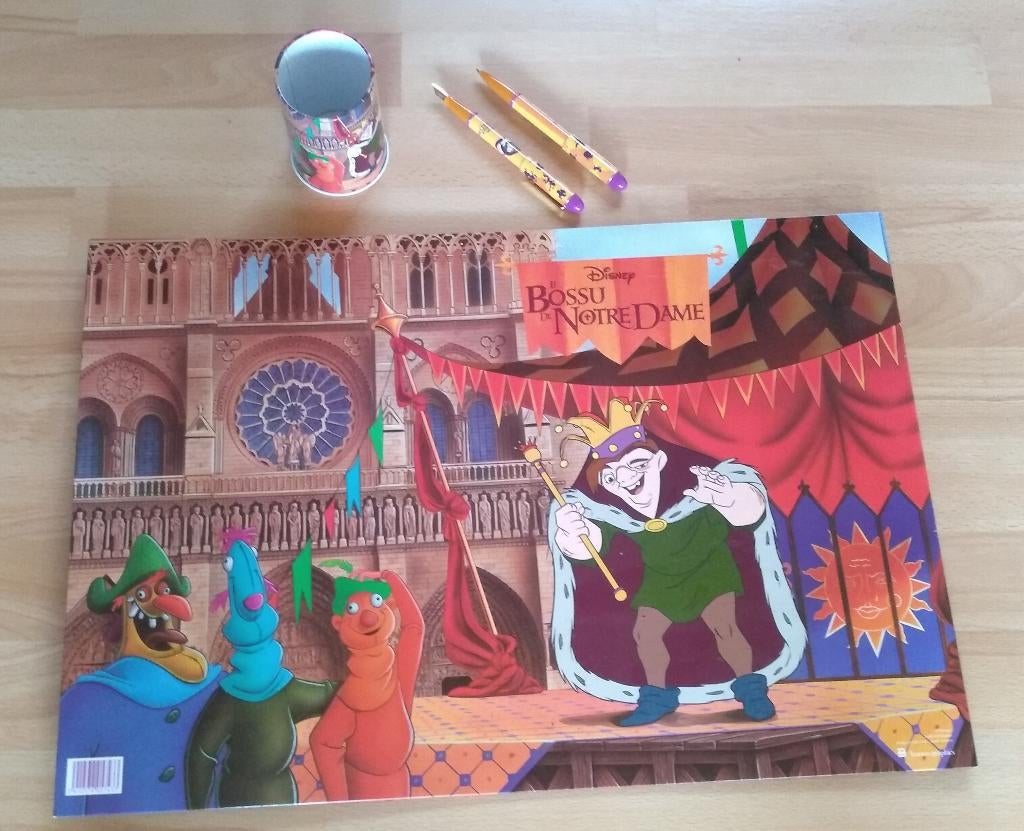 Disney - Ensemble de bureau Le bossu de Notre Dame, Collections, Disney, Neuf, Papier, Carte ou Papeterie, Enlèvement ou Envoi