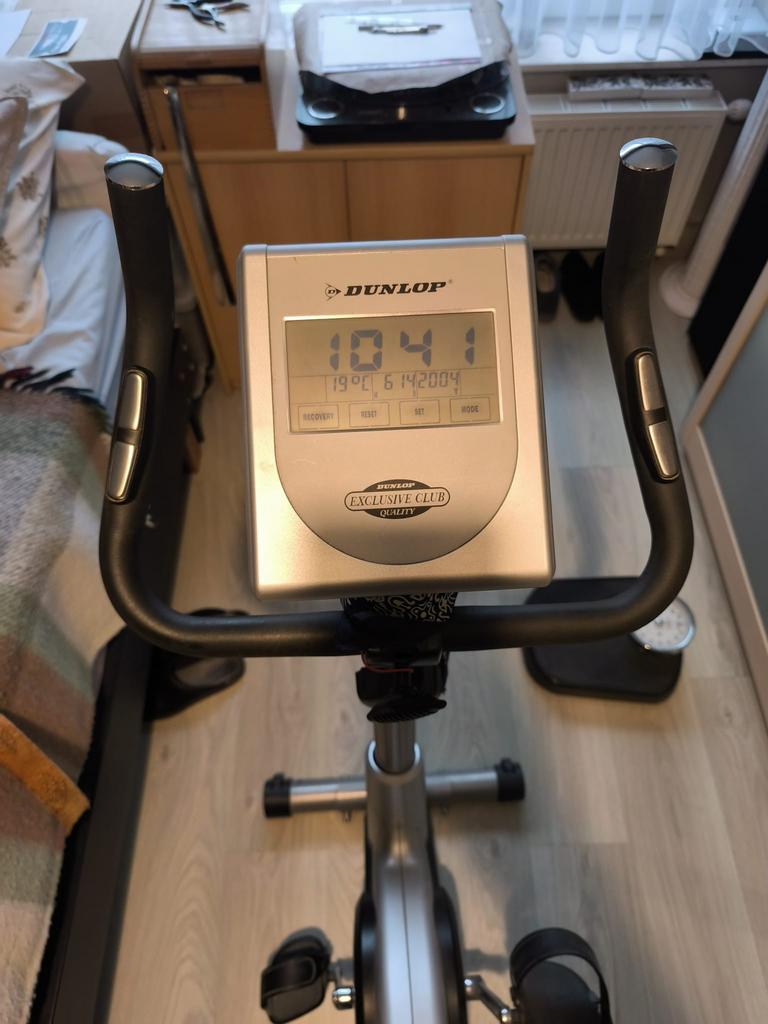 Hometrainer merk Dunlop, Sport en Fitness, Ophalen, Gebruikt, Hometrainer