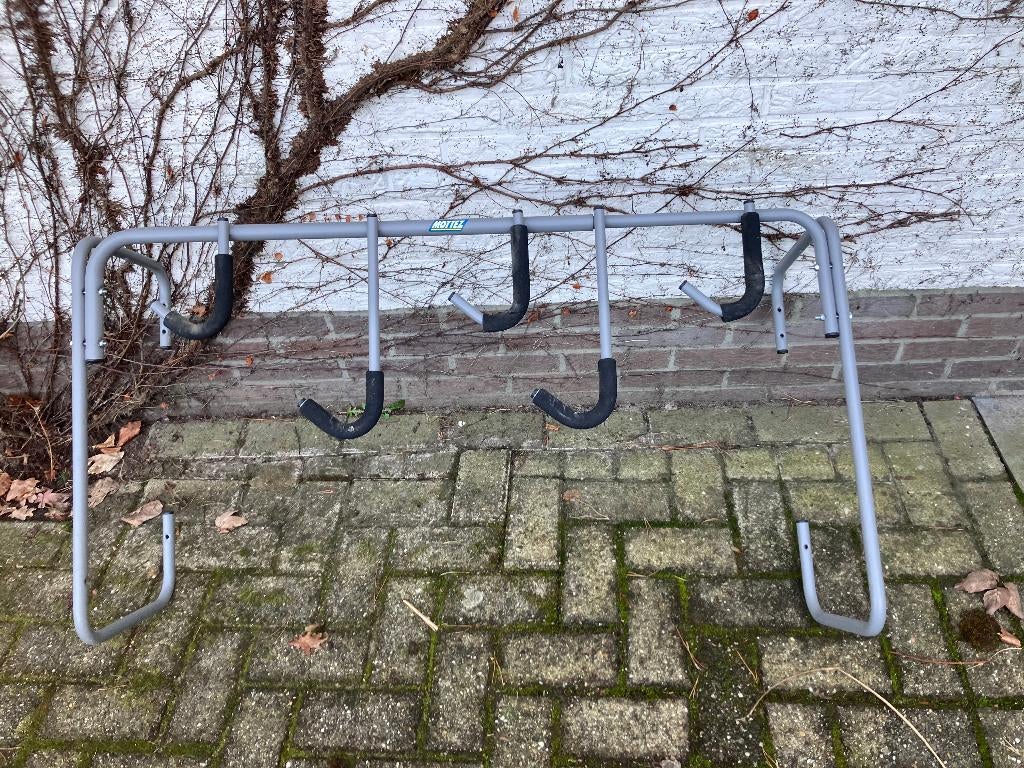 Fietsenrek voor aan muur, Ophalen, Zo goed als nieuw
