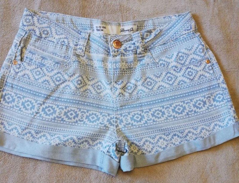 Short bleu clair/blanc motifs ethniques Denim Co. 12-13 ans, Enlèvement ou Envoi, Denim Co, Autres types, Utilisé