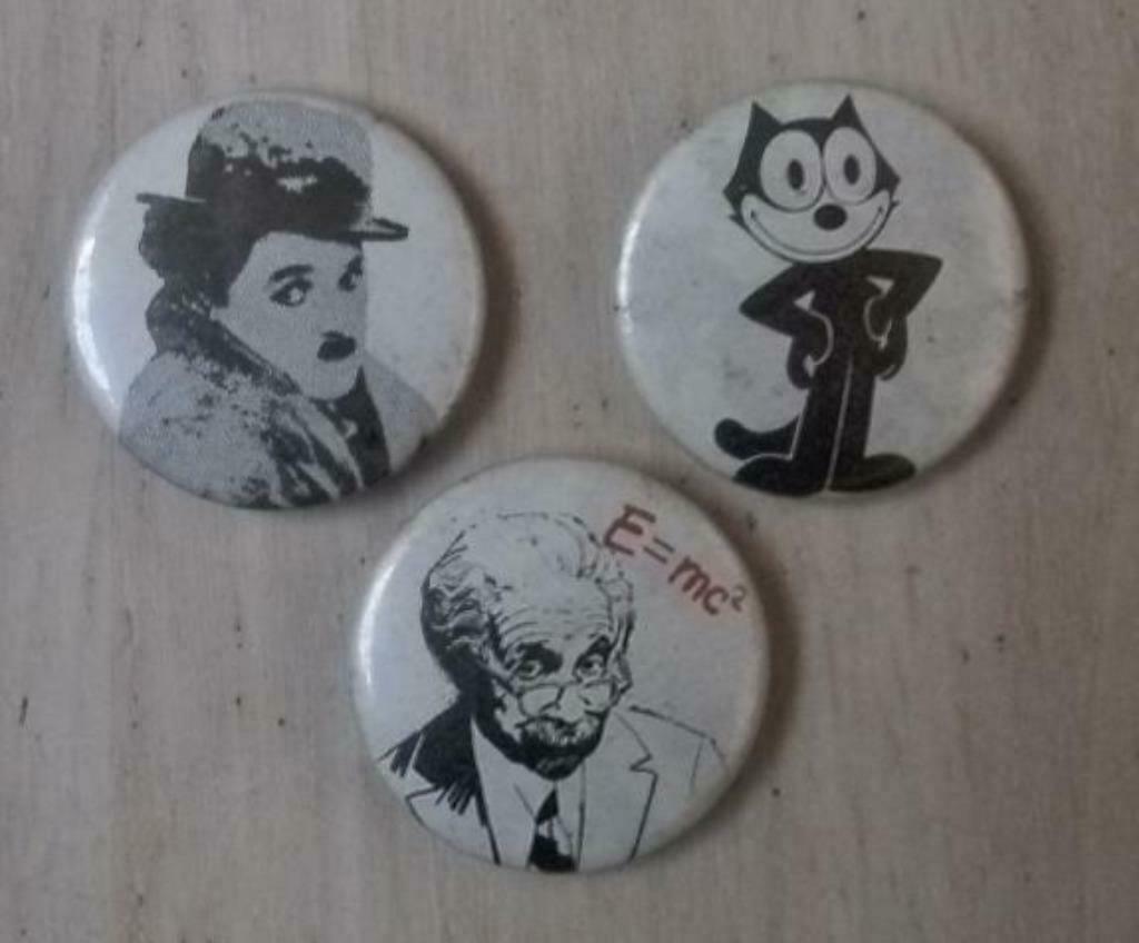 pins / buttons, Enlèvement ou Envoi