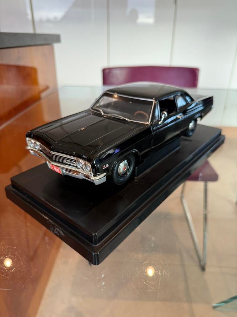 1/18 ERTL CHEVY CHEVY BISCAYNE American Muscle uit 1966, Ophalen of Verzenden, Zo goed als nieuw, ERTL