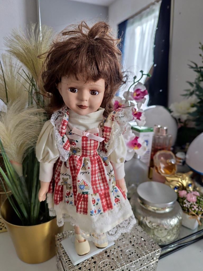 Poupée porcelaine, Collections, Enlèvement ou Envoi, Comme neuf, Poupée