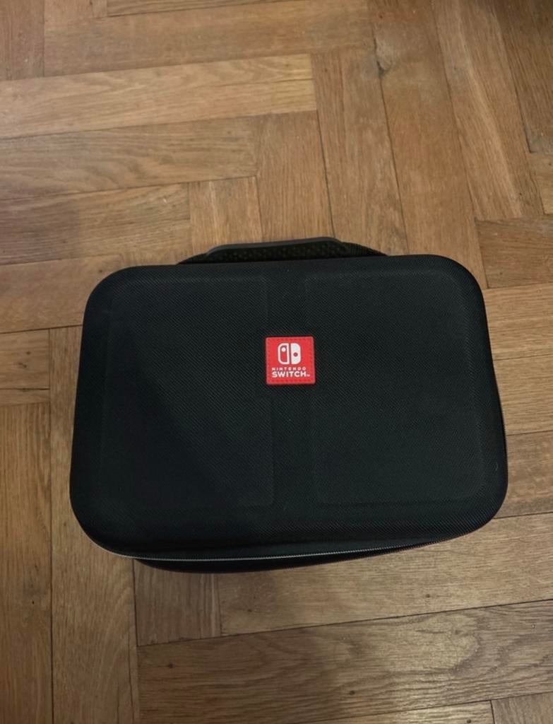 Nintendo switch met accessories, Ophalen, Gebruikt, Met 1 controller, Switch Original