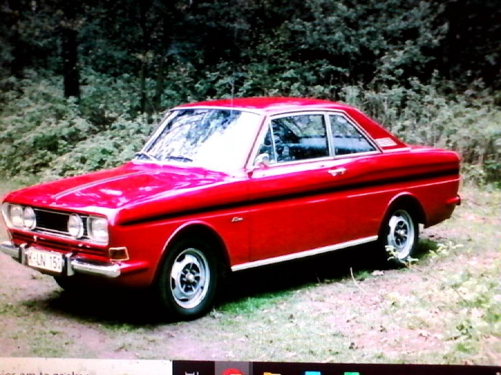FORD TAUNUS 15M  2DEUREN COUPE, Auto's, Voorwielaandrijving, 4 zetels, Beige, Handgeschakeld