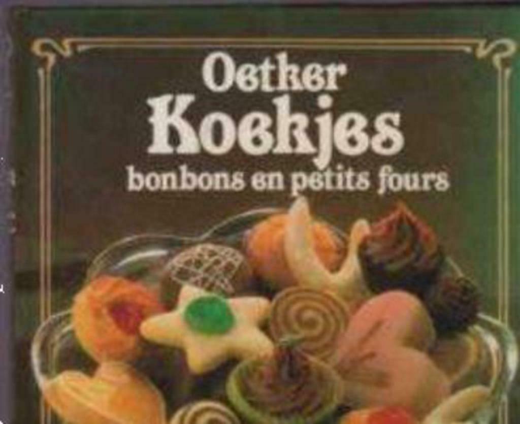 Oetker koekjes bonbons en petits fours, Ophalen of Verzenden, Gelezen, Taart, Gebak en Desserts