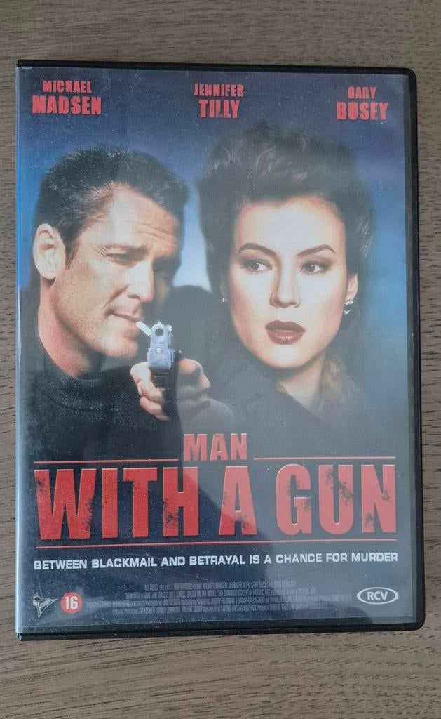 Man with a gun ( Michael Madsen ), Ophalen of Verzenden