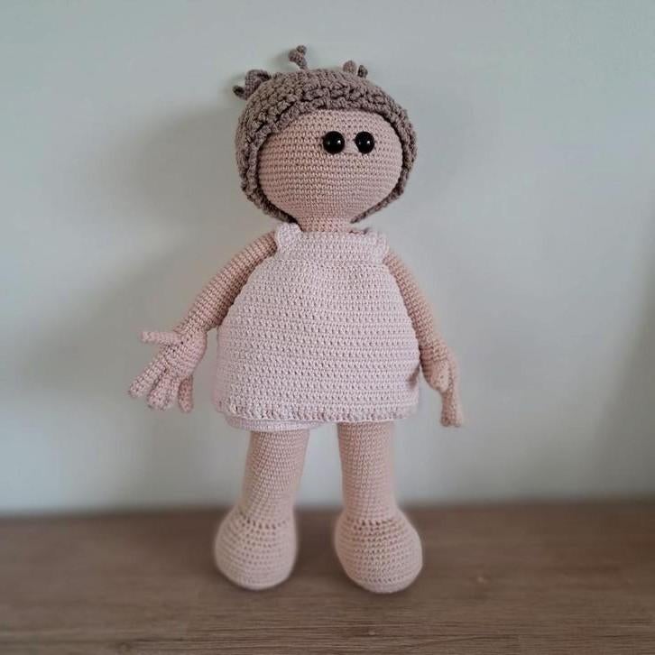 Poupée...amigurumi..fait main..NOUVEAU, Enlèvement ou Envoi