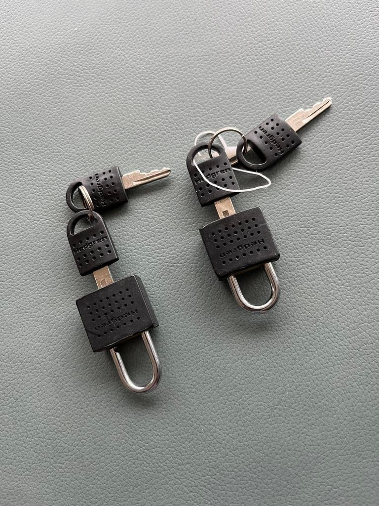 Cadenas Hedgren 2, Enlèvement, Comme neuf
