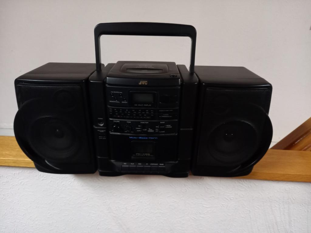 Radio cd JVC, Enlèvement, Utilisé, Radio, Avec lecteur de CD