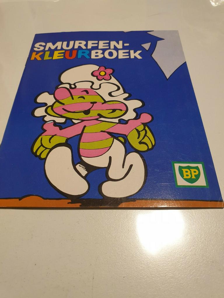 SMURFEN-KLEURBOEK BP reclame jaren 60 - 70, Eén stripboek, Ophalen of Verzenden, Zo goed als nieuw, Peyo