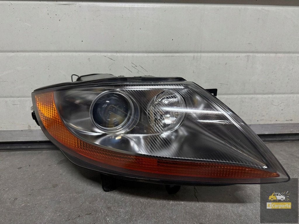 BMW Z4 E85 E86, phare droit, lentille standard, Autos : Pièces & Accessoires, Petuelring 130
80788  Munich, DE, Info@bmw.de, Utilisé