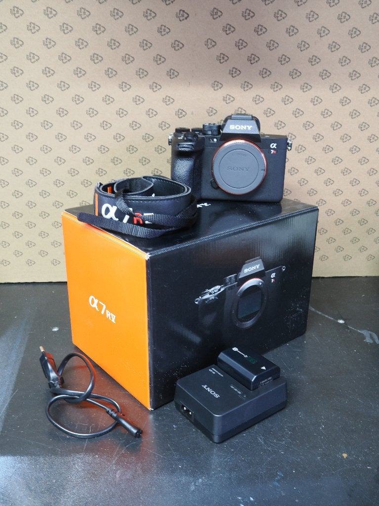 Sony α7R V full-frame camera met hoge resolutie, Audio, Tv en Foto, Fotocamera's Digitaal, Ophalen, Draagriem, Sony, GPS