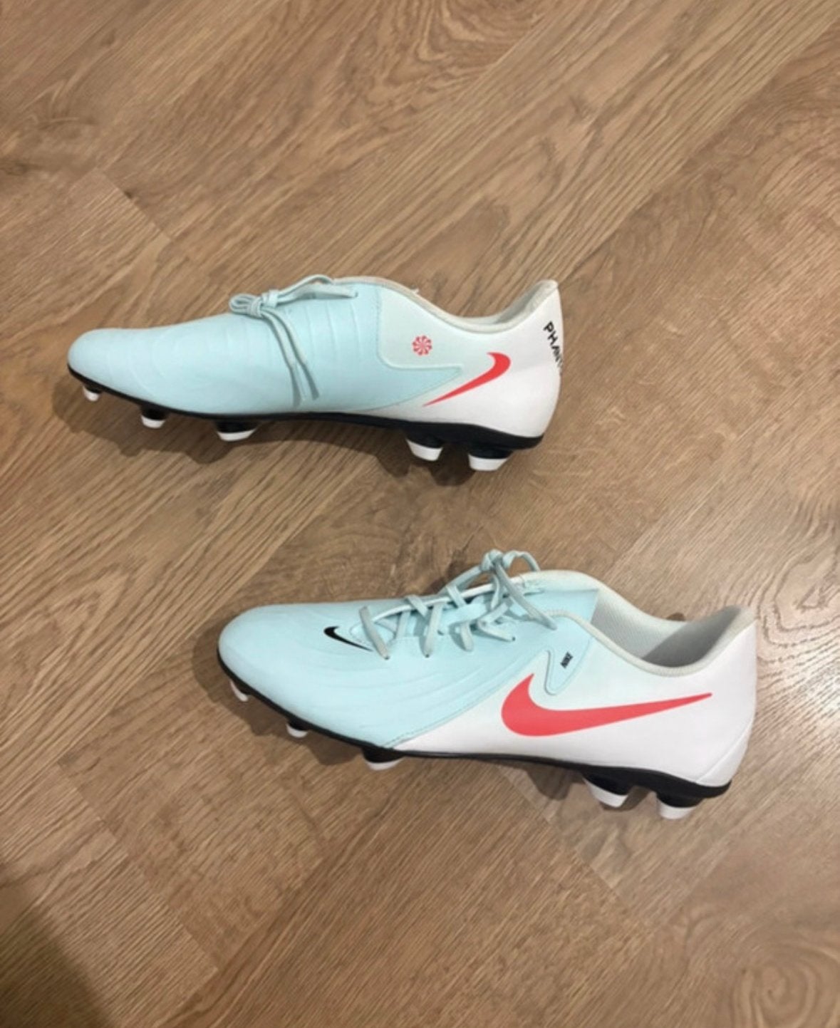 Chaussures de football | Nike Phantom GX | Taille 45, Sports & Fitness, Enlèvement, Comme neuf