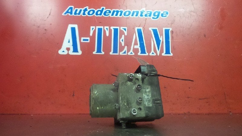 BLOC ABS (FREINS ANTI-BLOCAGE) Trajet (|589103A100|), Utilisé, Hyundai