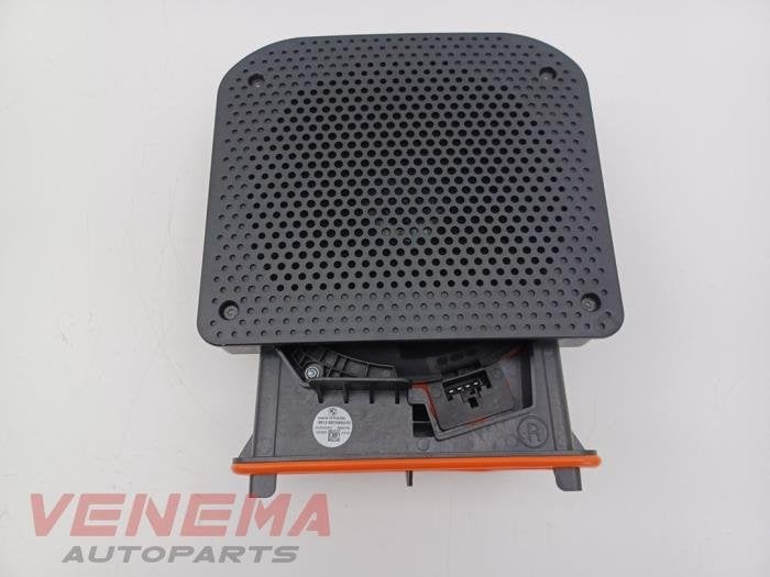 Subwoofer van een BMW 1-Serie, Gebruikt, -, -, Ophalen of Verzenden