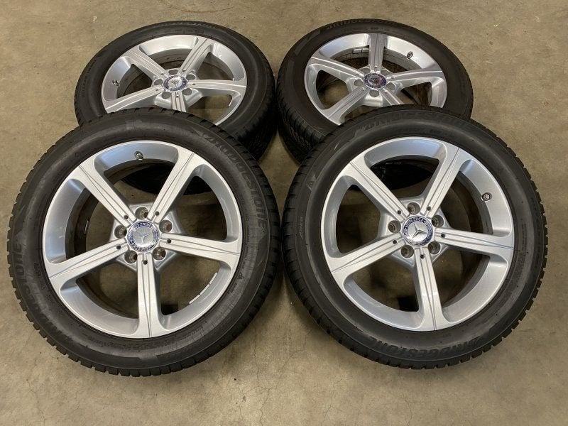 17 inch originele velgen + Bridgestone winterbanden Mercedes, Auto-onderdelen, Gebruikt, -, -, Banden en Velgen