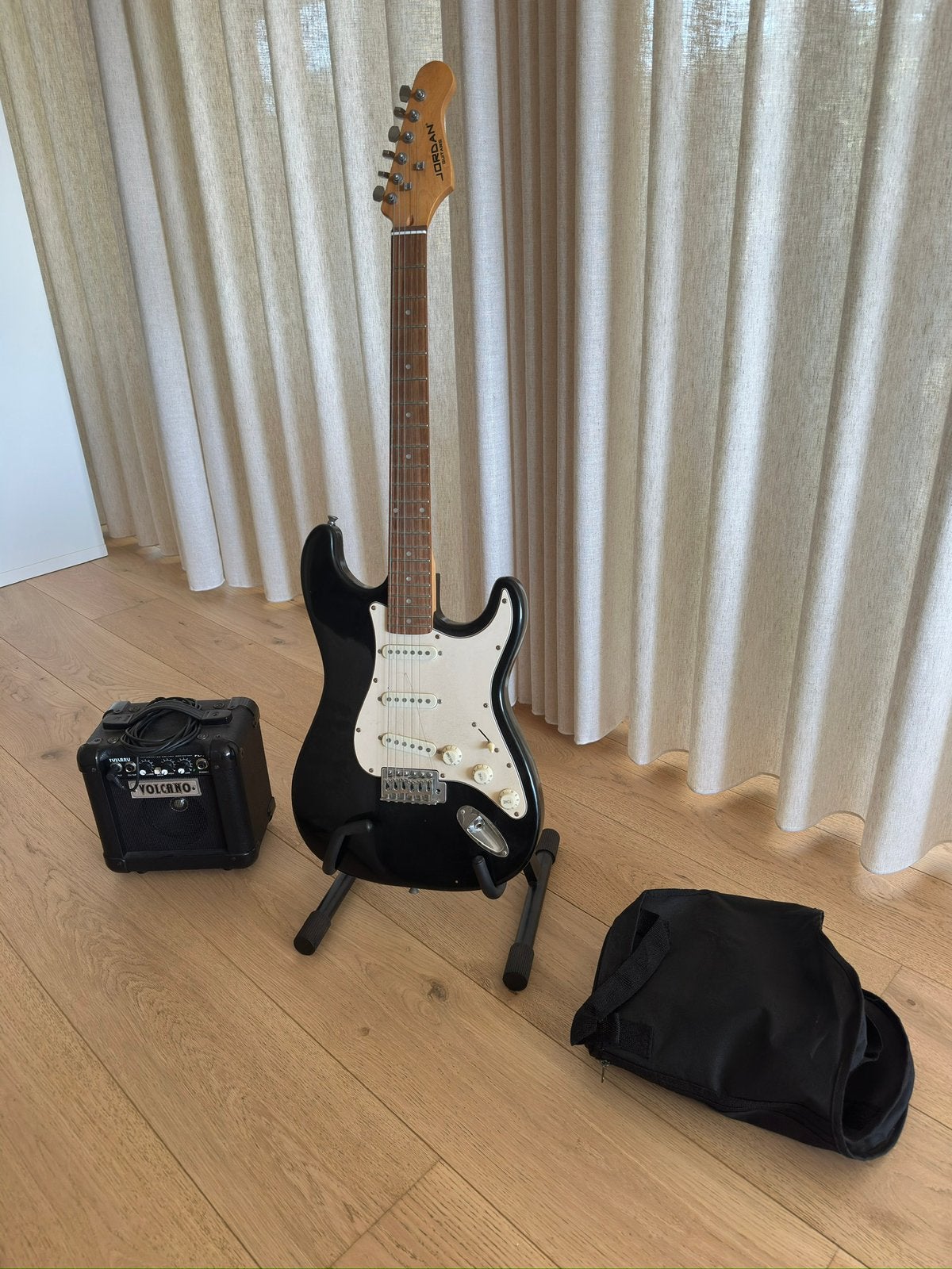 Elektrische gitaar, Ophalen, Gebruikt