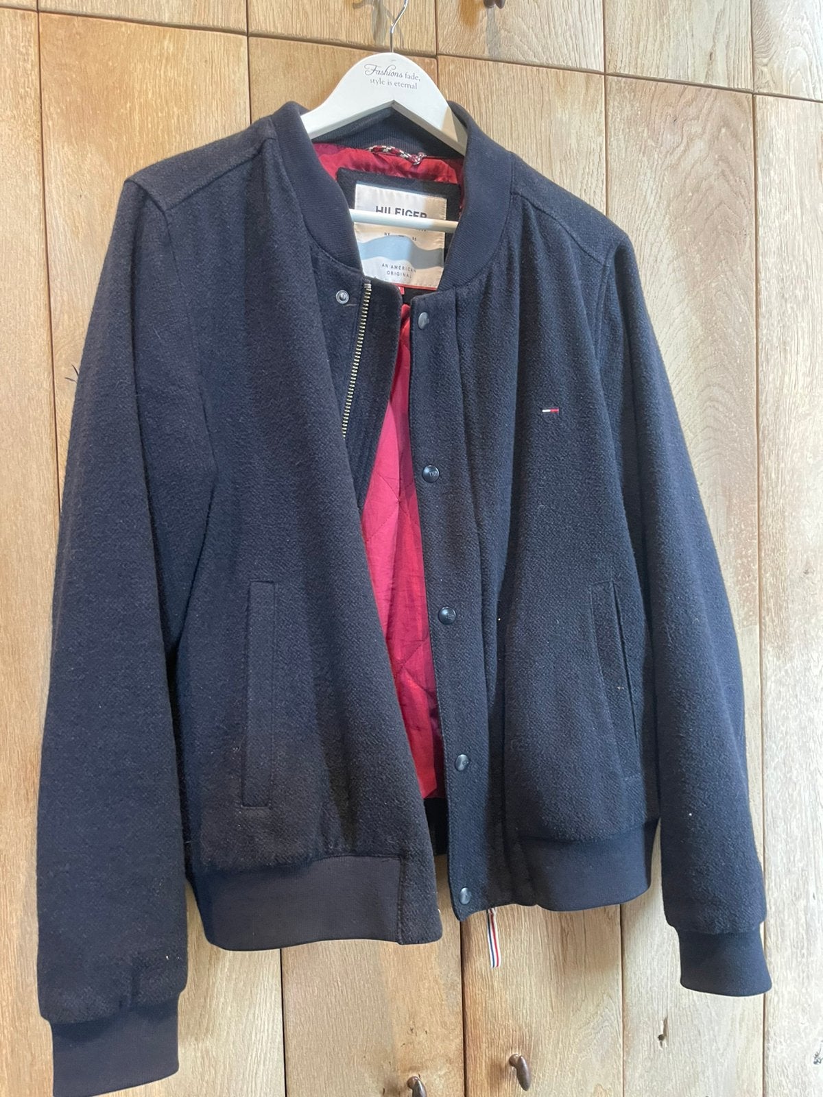 Jas tommy hilfiger, unisex, Ophalen of Verzenden, Zo goed als nieuw, Maat 48/50 (M), Blauw